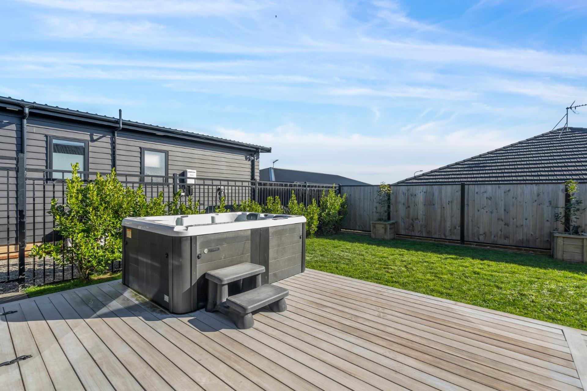 Regent Sanctuary - Martinborough Holiday Home Exteriör bild